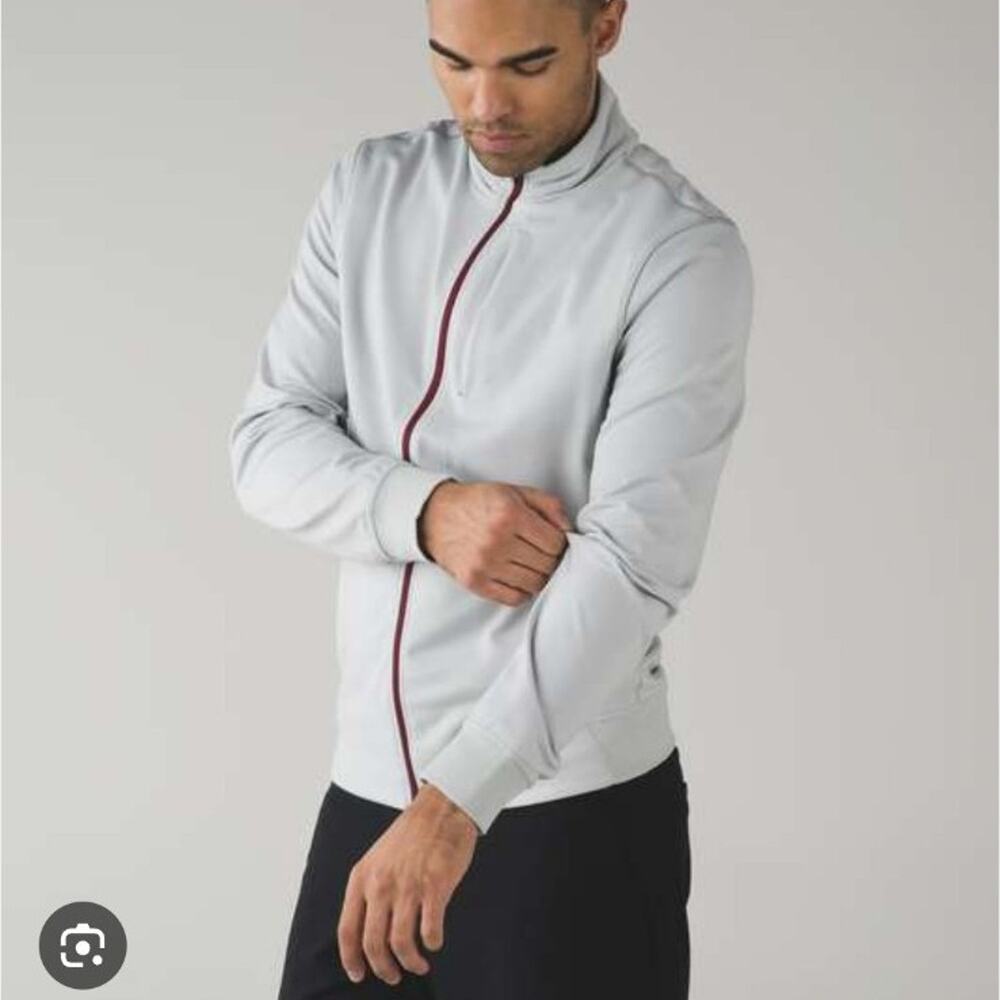 Lululemon PrePost Jacket Gray with a Maroon Zipper L